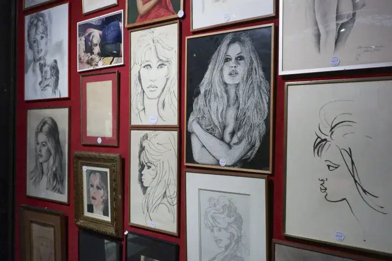 Subastarán en París mil objetos de Brigitte Bardot