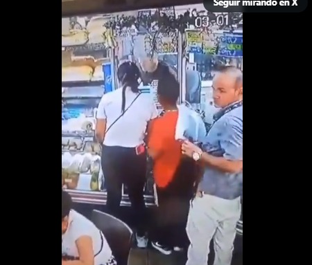 Fiscalía investigará a sujeto que hurtó teléfono a una dama y quedó grabado en video