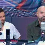 Omar Enrique y Omar Acedo redefinen el término "enchufado"