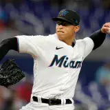 Luzardo no pudo ante los Gigantes