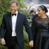 Harry y Meghan cambian a sus hijos de escuela por seguridad