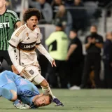 Gol de David Martínez le dio el empate a Los Angeles ante Austin
