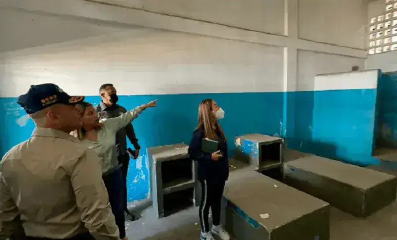 Acondicionan nuevos centros de detención en Caracas ante hacinamiento