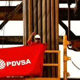 Petrolera de California negocia acuerdo para operar en Venezuela