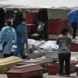 La Guaira sigue buscando cuerpos entre escombros tras los sismos de hace cinco días