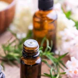 Does Rosemary Oil Help With Hair Growth? Here's What Experts Say
