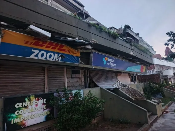 Comerciantes informales de La Guaira exigen ayuda financiera
