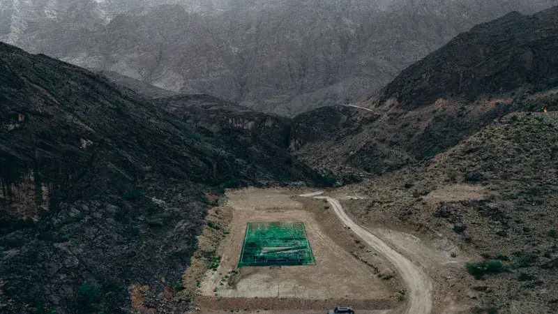 Un Apache cayó cerca de Omán y la pista apunta a un dron iraní Shahed