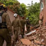 Ingenieros israelíes inspeccionan 1.300 edificios tras sismos