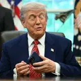 Casi un millón perdió $3.8 millardos con $TRUMP