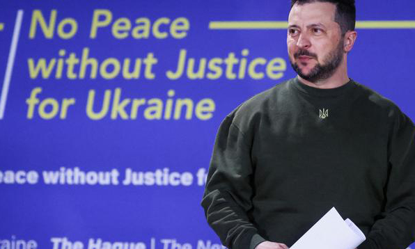 Zelenski pide en La Haya tribunal especial para "crímenes de agresión rusa"