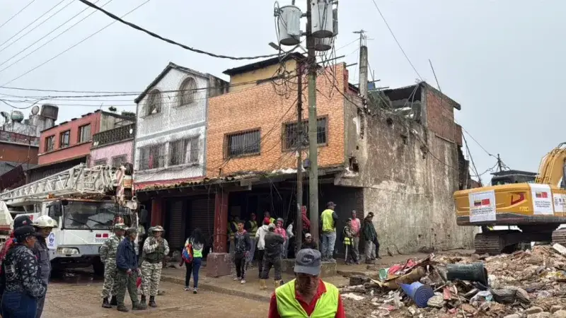 El Junquito lucha por reconstruir tras el terremoto
