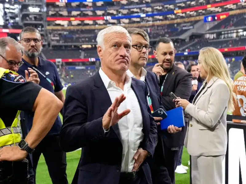 Deschamps se despide tras derrota 0-2 ante España en semifinal