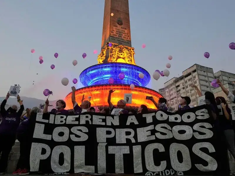 Reportan 105 excarcelaciones de presos políticos en Venezuela