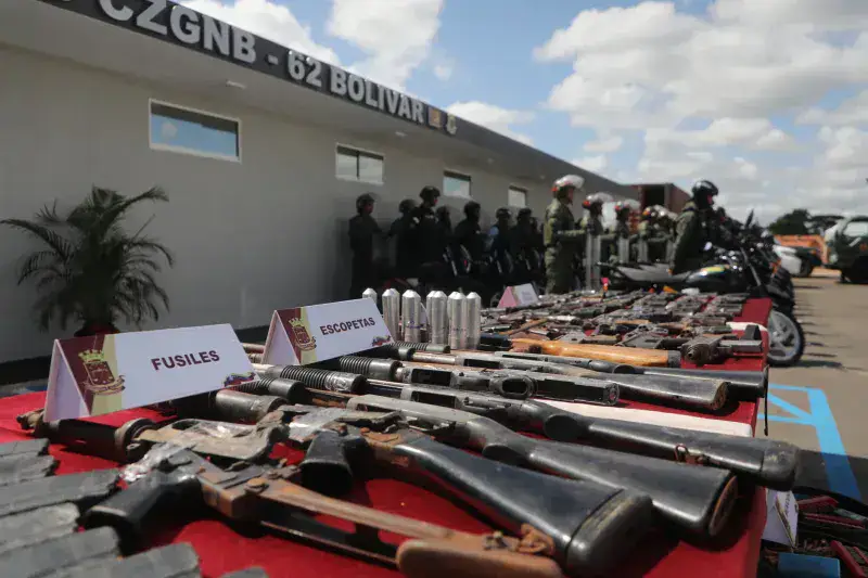 Granadas, armas cortas y largas encontraron en Vista Hermosa