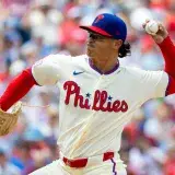 Luzardo brilló ante Toronto con 12 ponches en Filadelfia