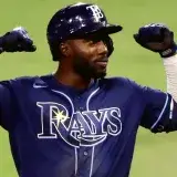 Yankees siguen a 1.5 juegos de Rays en la División
