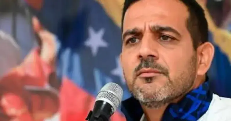 Reportan 75% de comercios activos en el estado La Guaira