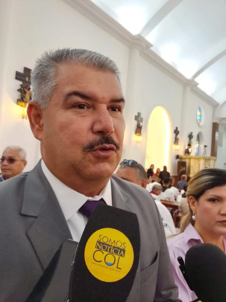 Nicolás Gregorio Nava asume como obispo de Cabimas en misa solemne