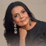 Viviana Barros, de 53 años, aspira a participar en Miss Venezuela