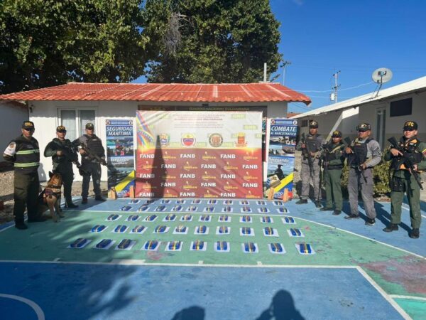 Encuentran 27,7 kilos de marihuana en costa del archipiélago Los Roques