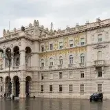 File:Palacio del Gobierno, Trieste, Italia, 2017-04-15, DD 08.jpg