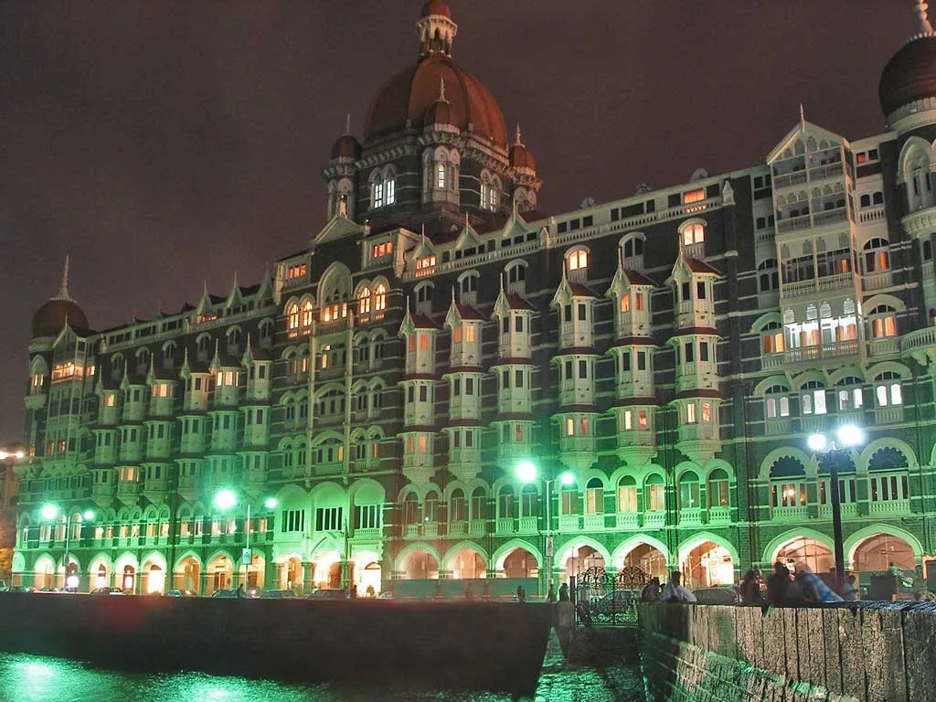 File:Taj Mahal Palace Hotel at night.jpg