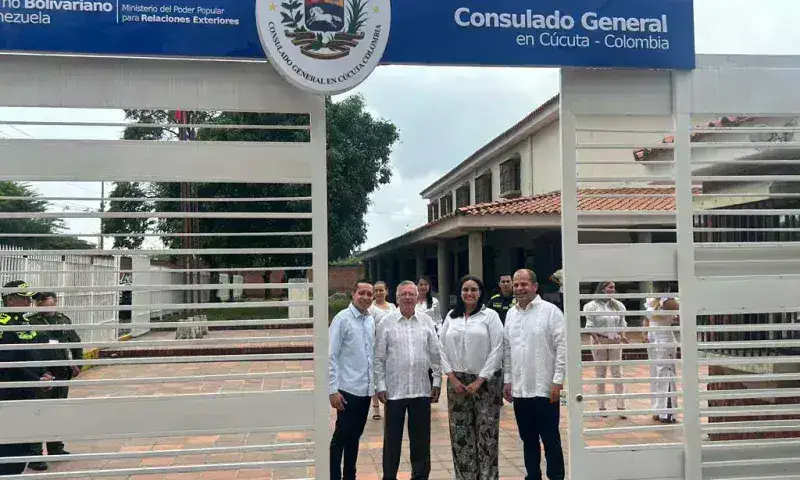 Venezuela reactiva primer consulado en Colombia