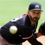 Pablo López supera la barrera de los 500 ponches en Grandes Ligas
