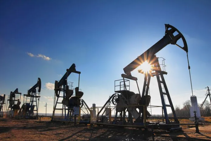 EE. UU. acuerda concesión de 100 años con petrolera de Betancourt