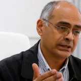 Crean comisión para elegir contratistas de proyectos de salud con ingresos petroleros
