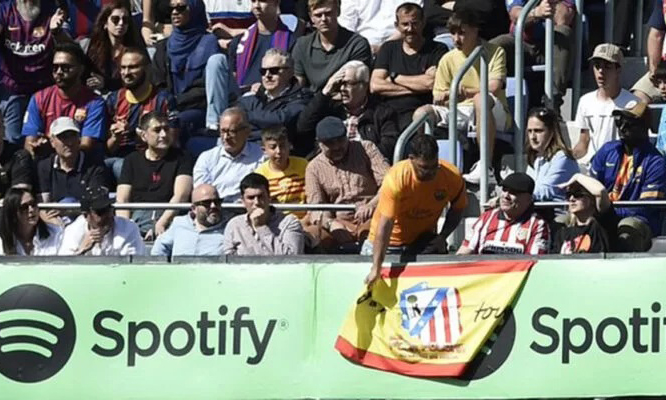 El Barcelona no permite cubrir los espacios publicitarios