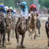 La muerte de siete caballos ensombrece el Derby de Kentucky 