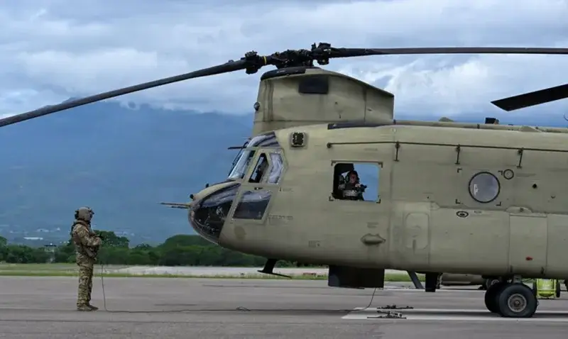 EE. UU. despliega aeronaves, buques y helicópteros para rescate en Venezuela