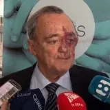 File:Mariano Barbacid muestra las armas contra el cáncer.2.jpg