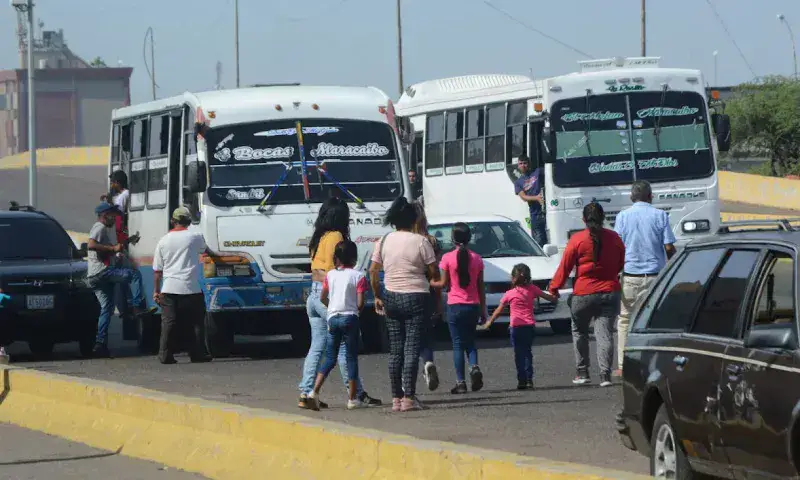 Gobierno fija tarifa del pasaje urbano en 10 bolívares
