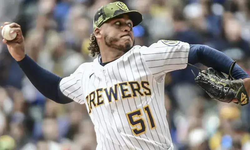 Peralta, Meléndez y Cabrera llevan a sus equipos a la victoria en las Grandes Ligas