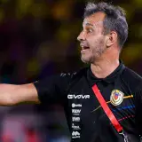 Fernando Batista: “Entendieron cómo había que jugar el partido”