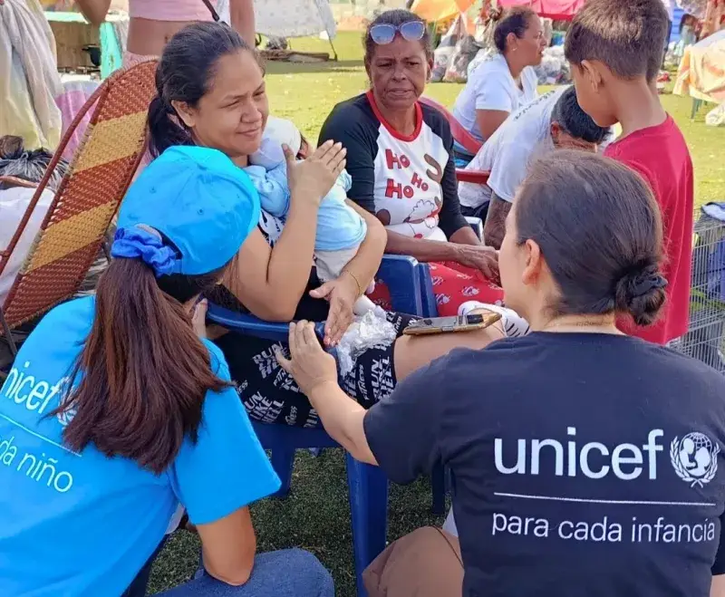 UNICEF pide apoyo urgente para 680.000 niños afectados por los sismos en Venezuela