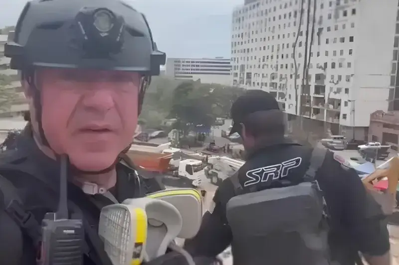Rescatista de EE UU dice que los sismos en La Guaira expusieron fallas graves en edificios