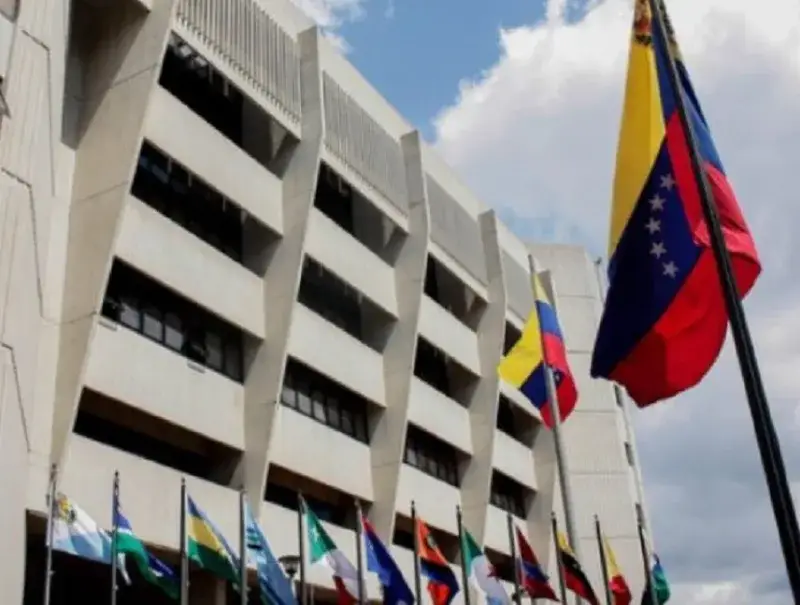 TSJ activa tres números para denunciar casos de menores extraviados tras los sismos
