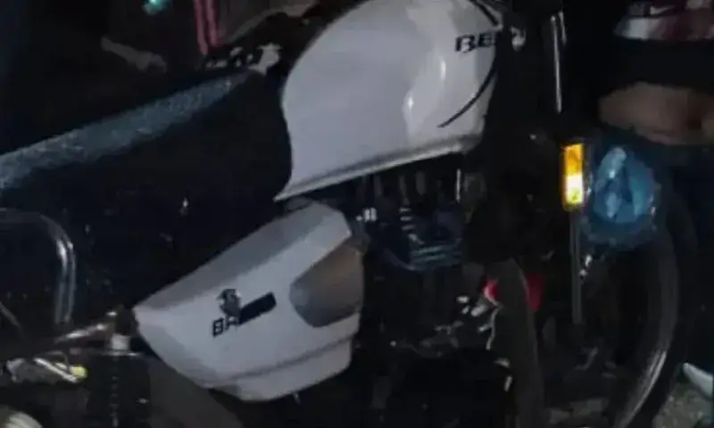 Muere motorizado tras chocar contra una gandola en Guajira