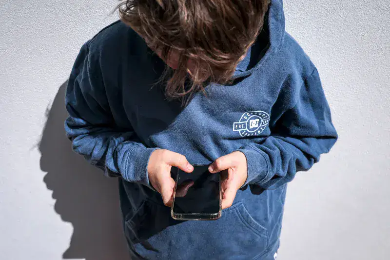 Estos son los países que avanzan para prohibir las redes sociales a menores