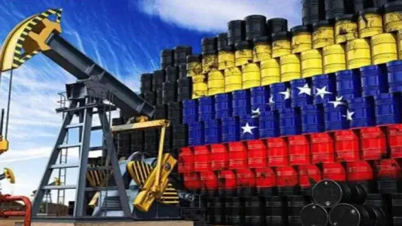Exportaciones petroleras de Venezuela bajan en junio, pero siguen sobre 1,2 millones de bpd