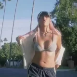Karol G lanza "Que chimba de vida" para agradecer lo bueno que vivió en 2023