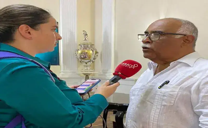 Venezuela abrirá cinco consulados en Colombia