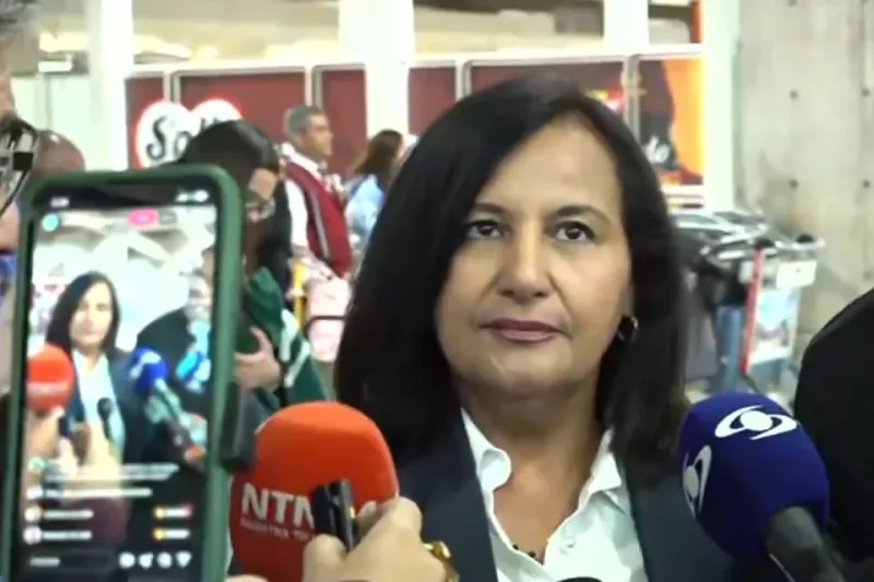 Dinorah Figuera vuelve a Venezuela y anuncia reuniones con Jorge Rodríguez