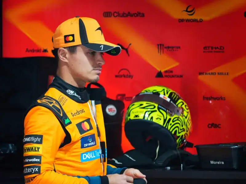 Norris gana pole en Hungría tras penalizaciones de Hamilton