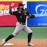 Águilas se miden a Leones y Tigres