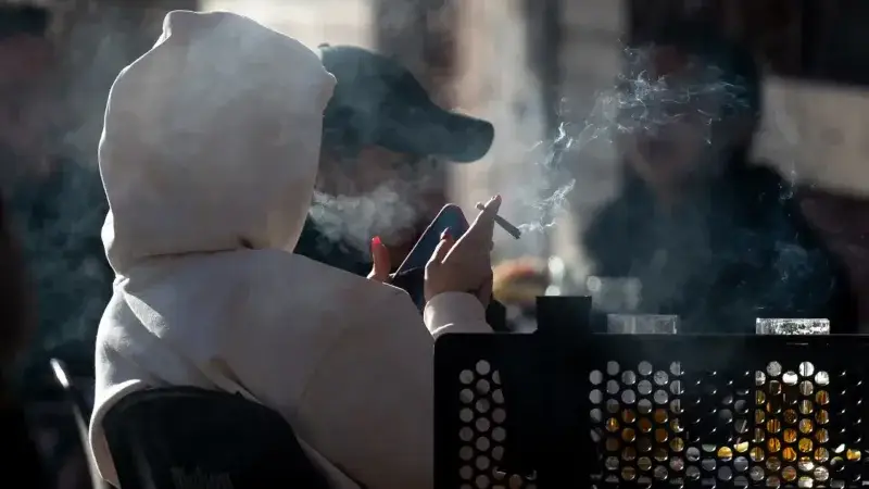 El 'craving' complica dejar de fumar y dispara recaídas